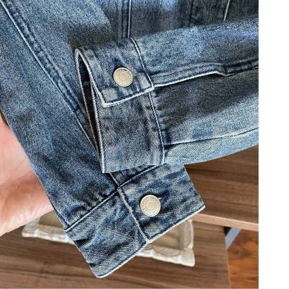 Pendleton Women's Beaded Denim Jacket, Size Petite Large - Picture 8 of 16